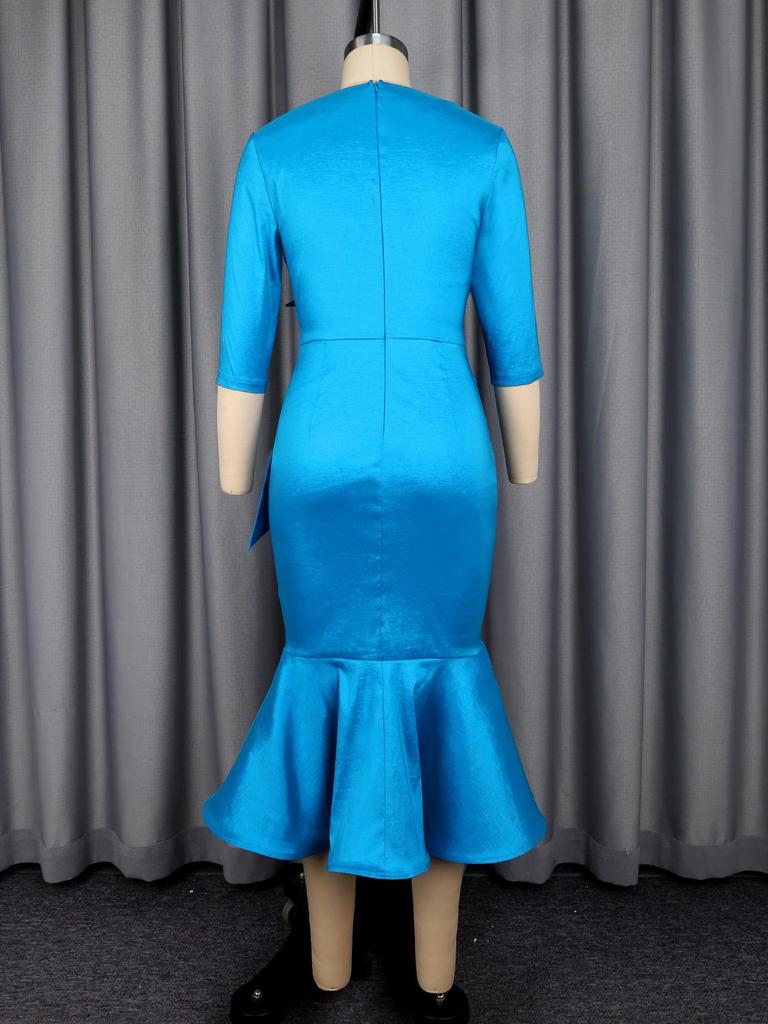 Elegantní Mermaid šaty nadměrné velikosti s korálkovým pasem a tříčtvrtečními rukávy