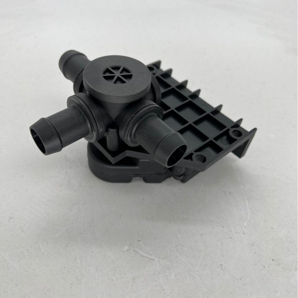 For Tesla Model S X 2012-2016 Coolant 3-Way Valve 6007384-00-B / 600738400B Heating Control Valve Auto Spare Parts