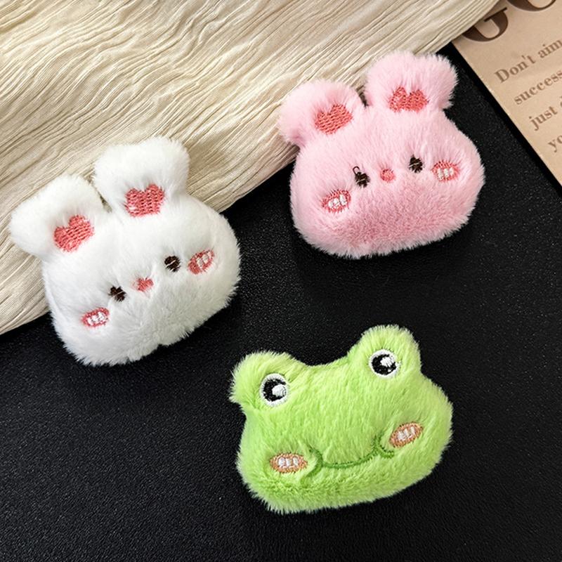 Cartoon Animals Plush Brooch Cute Coat Sweater Scarf Badges Kawaii Pins Creative Backpack Decoration Children Gifts