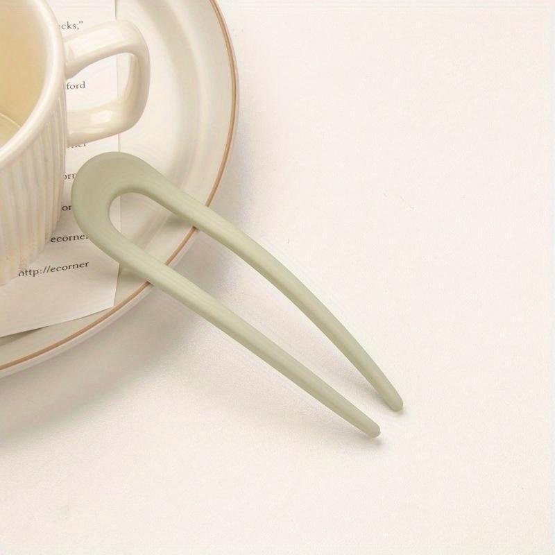 Fashion Candy Color Hair Sticks for Women Shell Hair Clip Pins 1pcs Minimalist U Shape Girls Hairpins Hair Bun Maker Headwear