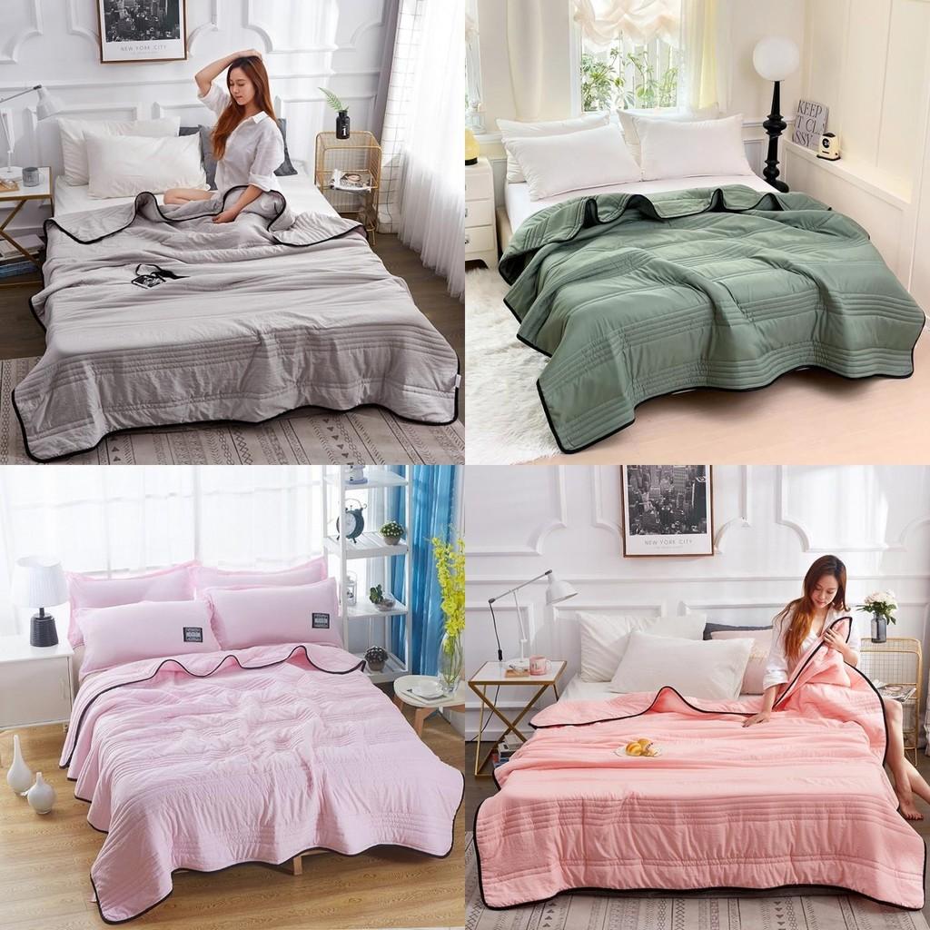 Modern Minimalist Cooling Blanket With Active Dyeing Fabric For Summer Use