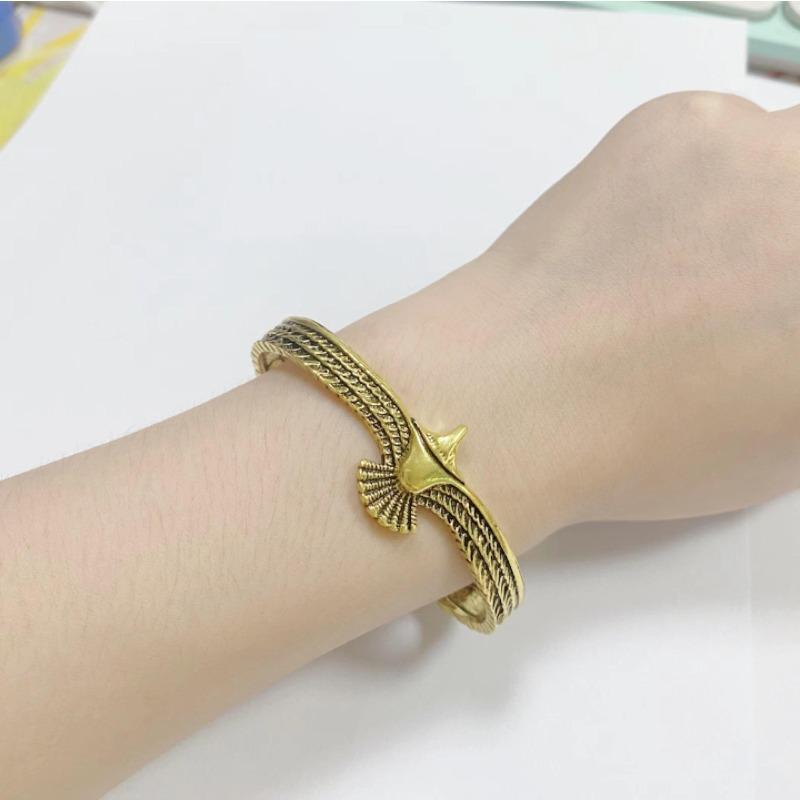 Personality Retro Old Simple Feather Opening Bracelet Cold Wind Design Sense Heavy Industry Light Luxury Couple Bracelet Trend