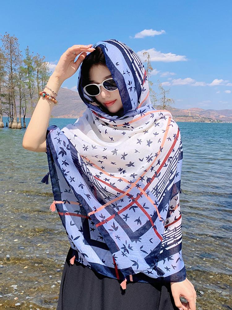 New  Summer Elegant Women Silk Scarf Beach Long Wrap Shawl Vintage Print Bohemian Bandana Hijab Mujer Scarve Pareo Foulard