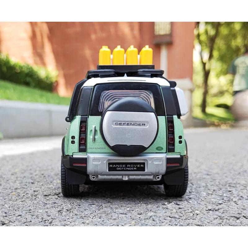 1/24 New 2022 Land Rover Defender SUV Alloy Car Model Diecast Metal Off-road Vehicles Model Simulation Collection Kids Gifts Toy