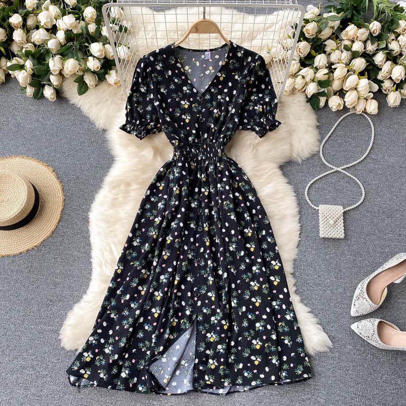 French-Style Retro Floral Dress with Puff Sleeves and Button-Up Slim Fit