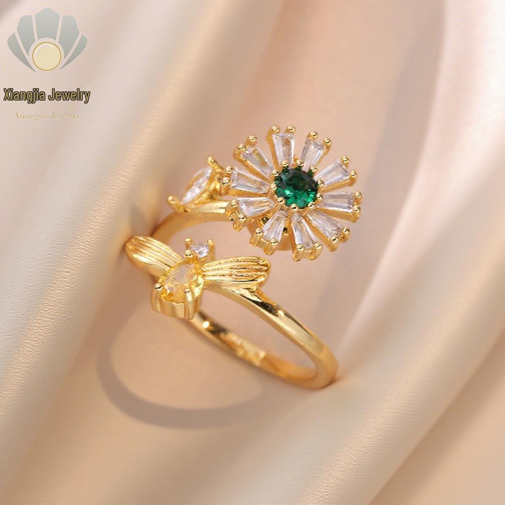 Emerald Sunflower Zircon Necklace: Women's Luxury Rotatable Ring Design
