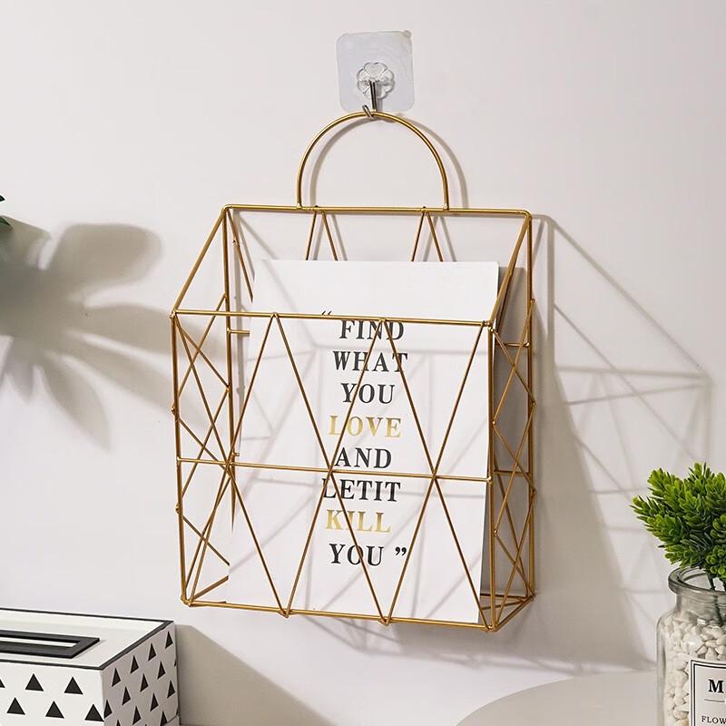 Zhong En Black Iron Wall-Mounted Magazine Rack
