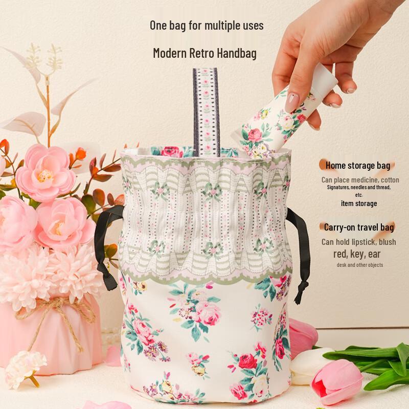 Cath Kidston Wild Flowers Moisturizing Skincare Pouch