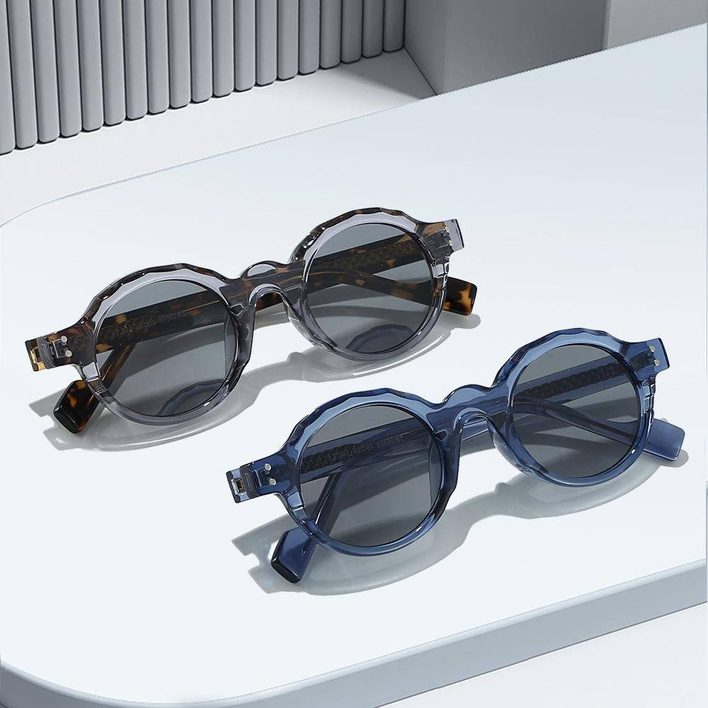 20 Retro Round TR90 Frame Sunglasses, Thick-Frame Sunglasses for Men and Women, Street Style Sunglasses