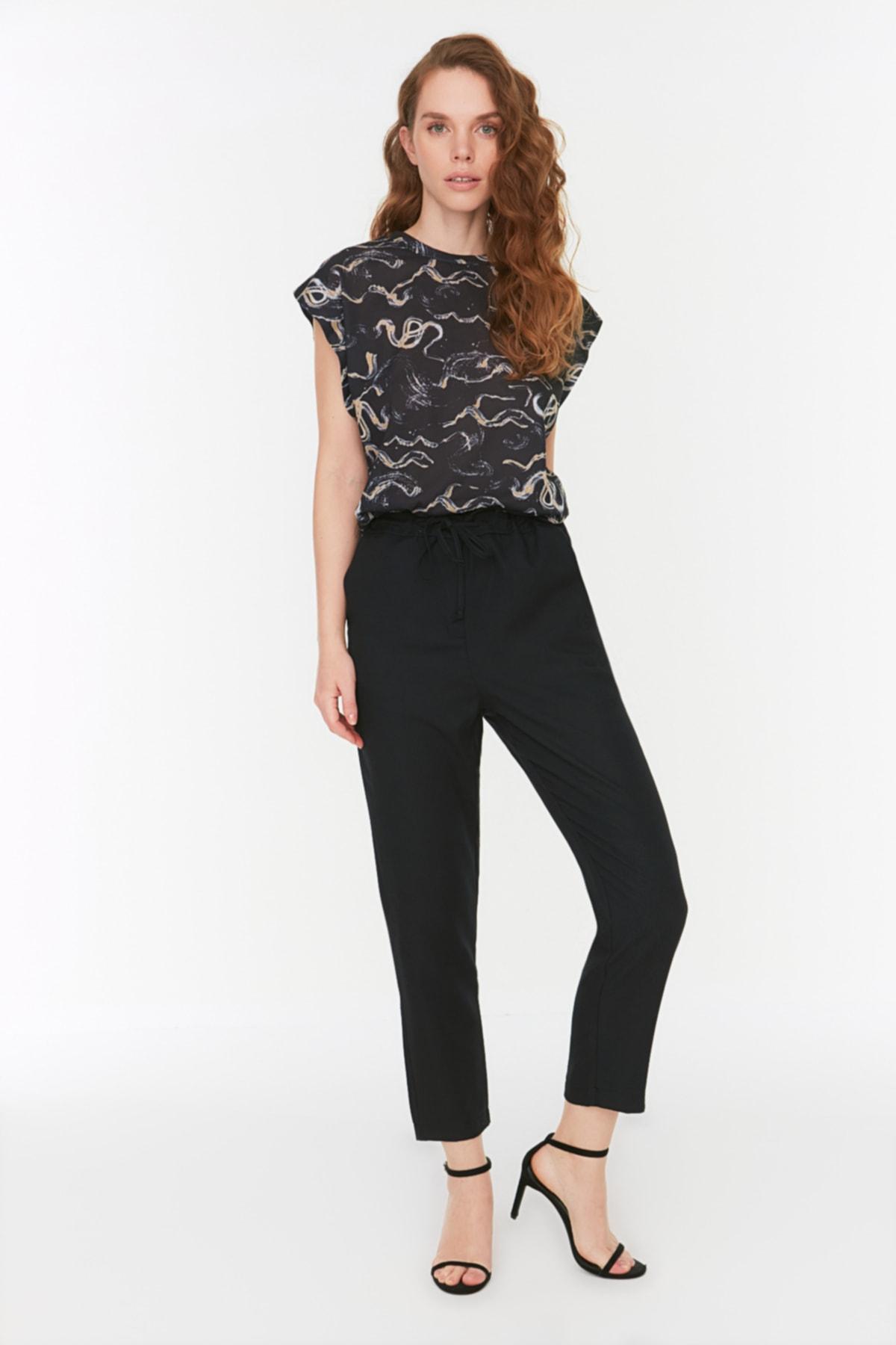 

Брюки Black Carrot Fit TWOSS22PL0257