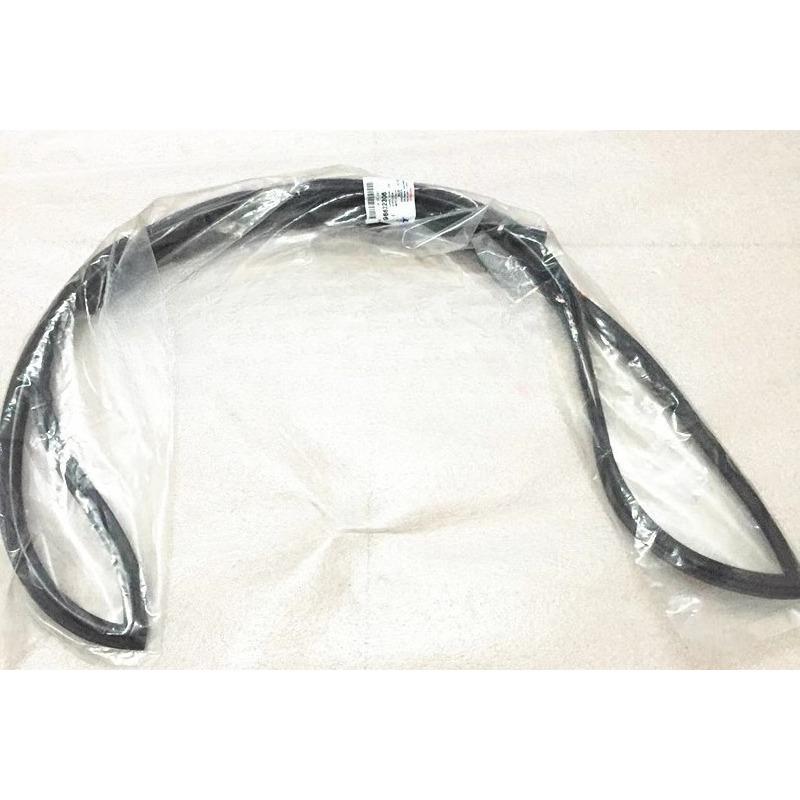 Front Windshield Seal Strips Hood Glass Rubber Strip for Opel Antara for Chevrolet Captiva 2008 2009 2010 2011 2012-2017
