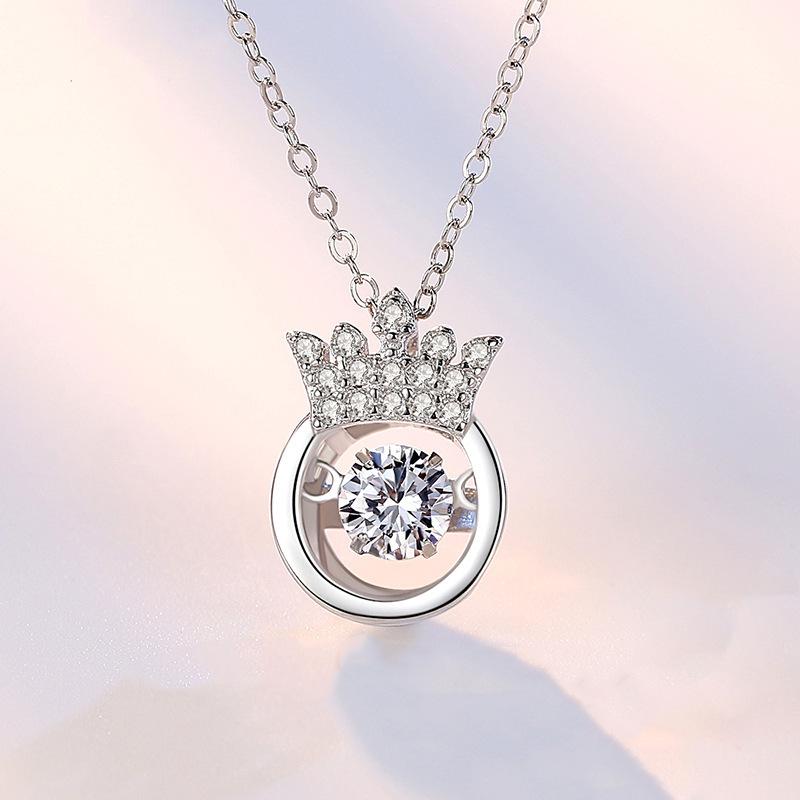 Women's Beating Heart Crown Silver Necklace – Luxury Pendant with Clavicle Chain