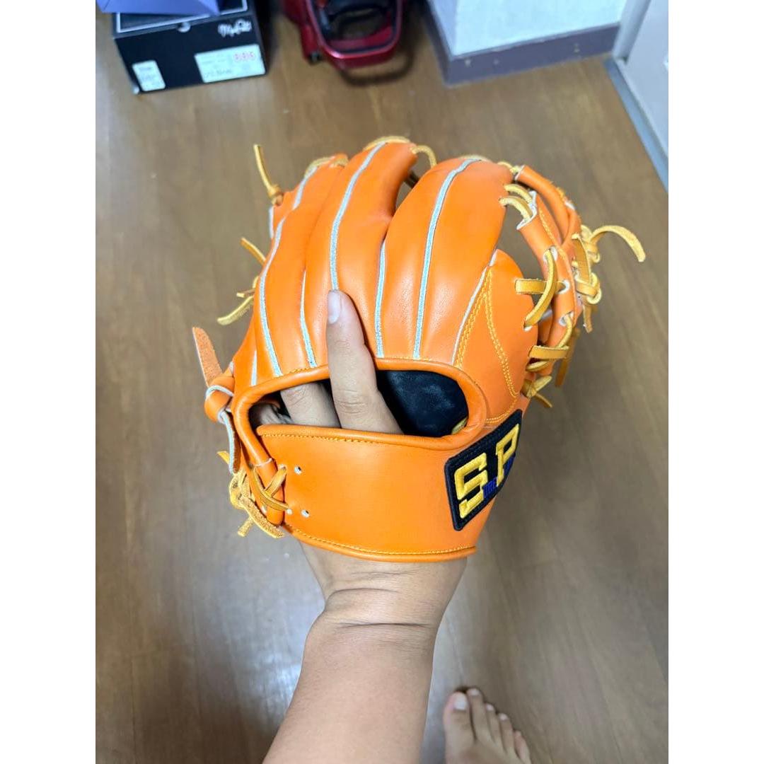 Used Sureplay Softball Glove