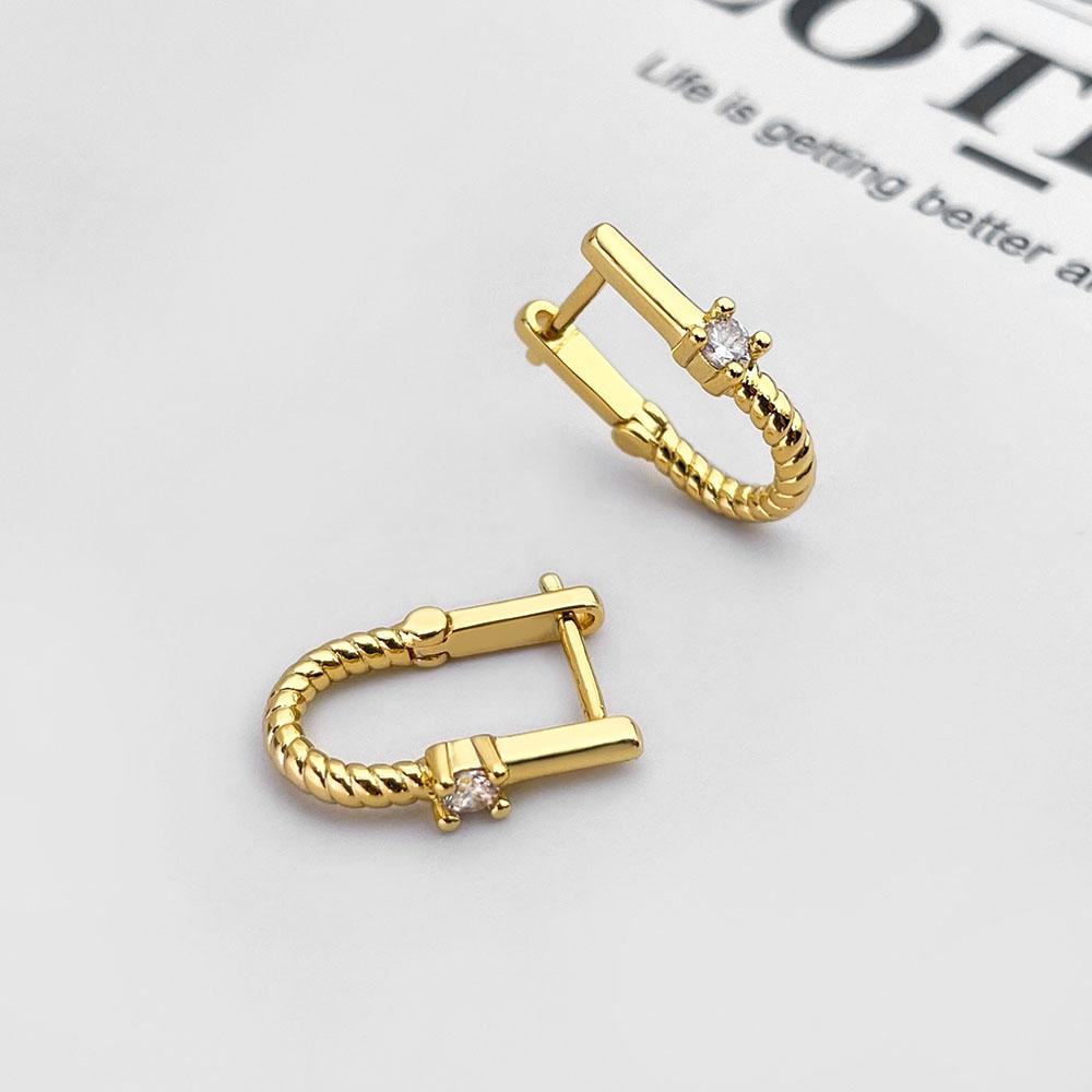 New Arrival 18k Gold Plated 3A Cubic Zirconia Twist Hoop Earrings for Women trendy золотой