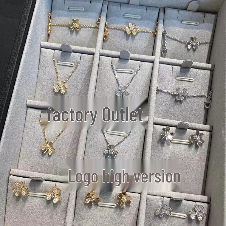 

18k Rose Gold Diamond Clover Necklace & Three-Leaf Clover Earrings Set