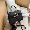 New high-end classic lock portable shoulder oblique span women's bag