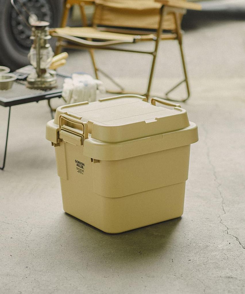 GORDON MILLER Car 30L Stacking Trunk Cargo Storage Box Organizer Coyote Beige with Lid Outdoor Sitting Large Capacity 1628752