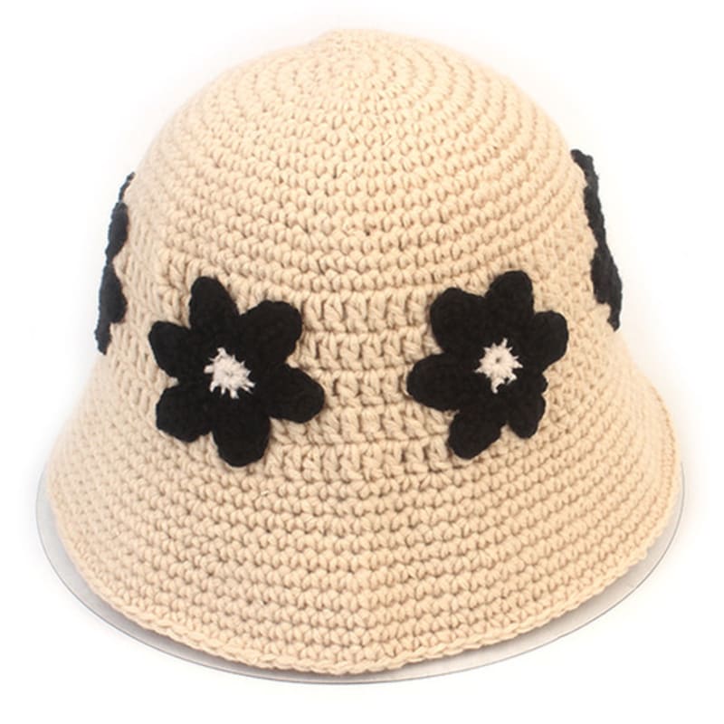 

Universal chemistry Flower Beige Knit Bucket Hat FREE