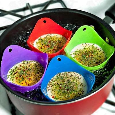 Egg Poacher - Coupe Poach - Green Silicone - Resistant from -40 To 240 ℃ - Floating for Perfect Cooking