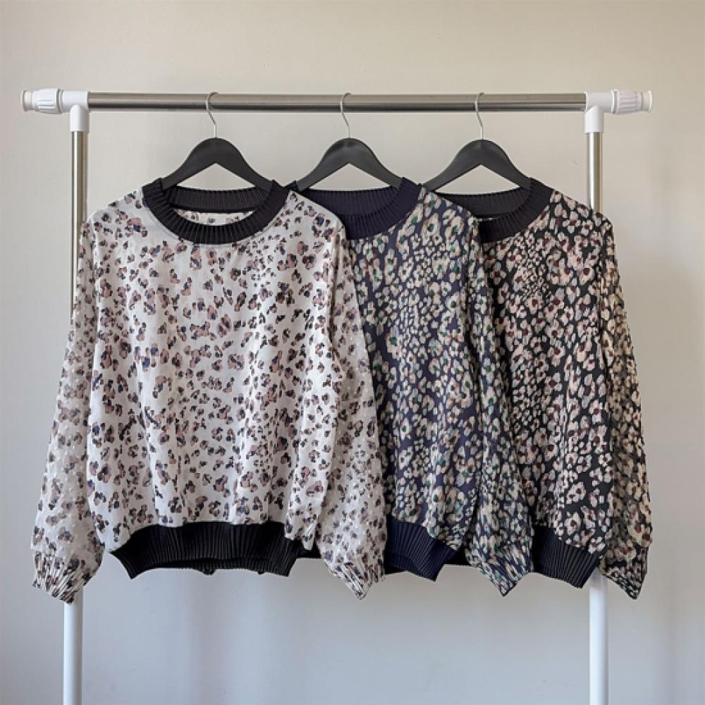 New Arrivals Open Run Women Leopard Pleated Round Neck Sheer Autumn Long Sleeve