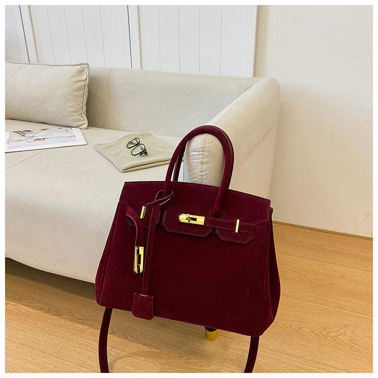 Geantă Crossbody Retro de Înaltă Calitate pentru Femei, cu Capacitate Mare - Geantă de Mână Casual la Modă pentru Toamna/Iarna 2024