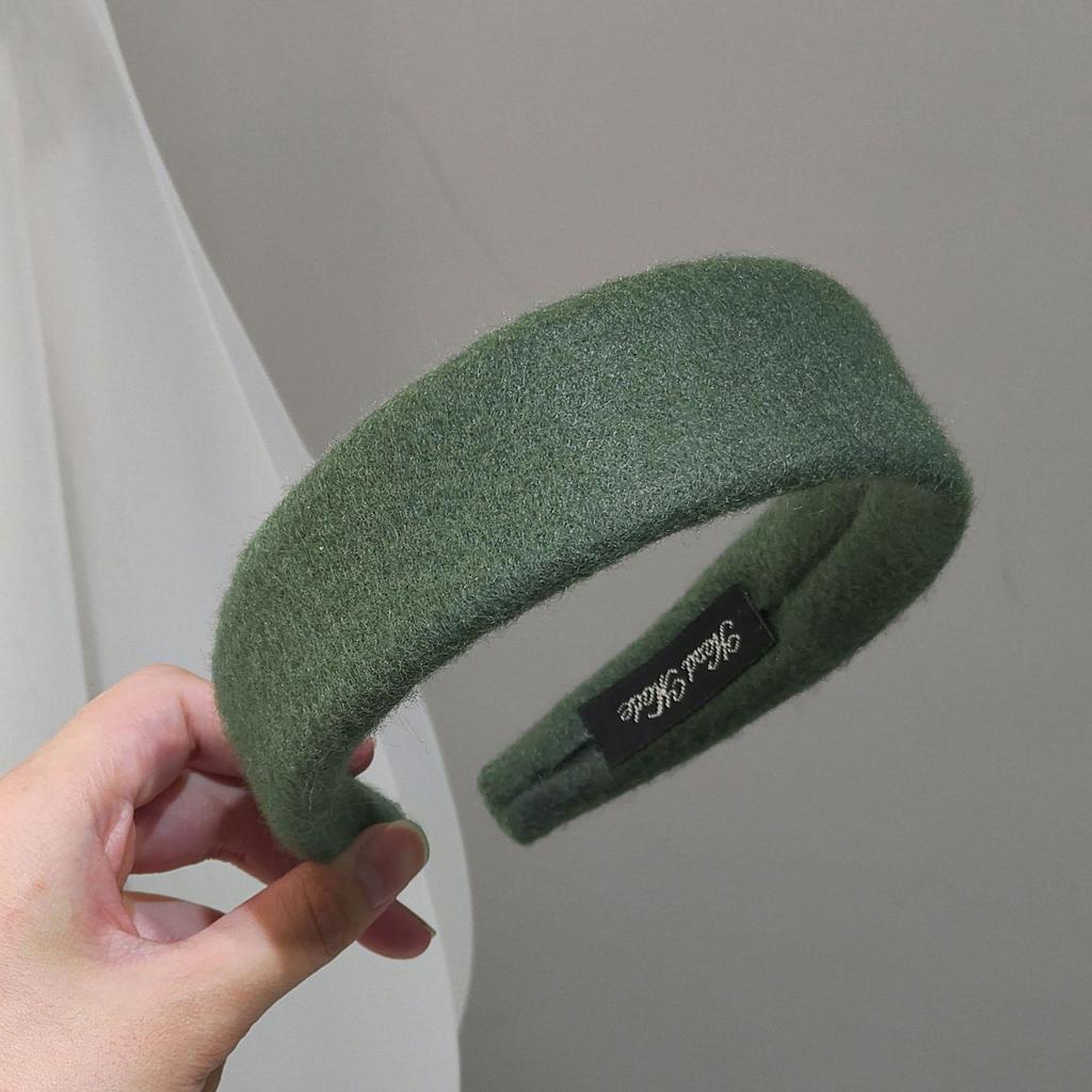 Autumn & Winter Woolen Wide-Brim Headband: Versatile, Fashionable Hair Accessory for Women
