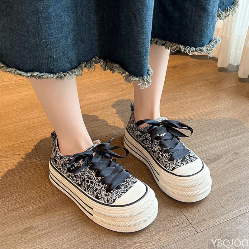 

Модный трендовый дизайн Женские парусиновые туфли Весенние новые на толстой подошве Кеды Повседневные Универсальные Спортивные Одинарные туфли Zapatos De Mujer 40 чёрный