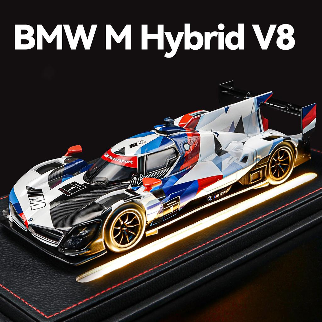 1/24 BMW M Hybrid V8 Super Racing Alloy Car Model Sound and Light Children's Toy Collectibles Birthday gift