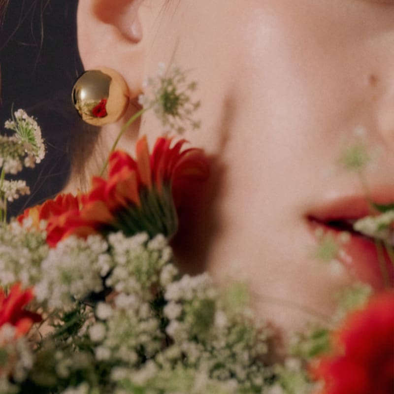 ONEENOUGH Love Ball Switch Earring