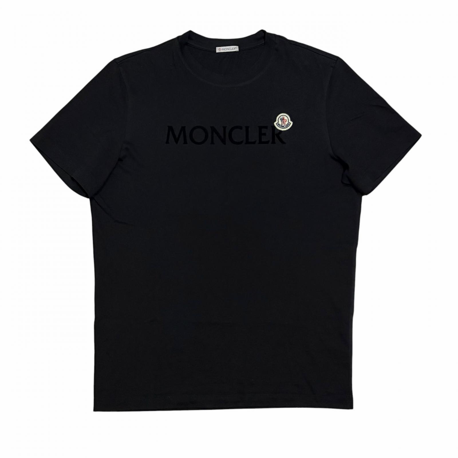 

Used MONCLERShort sleeve T-shirt black mens