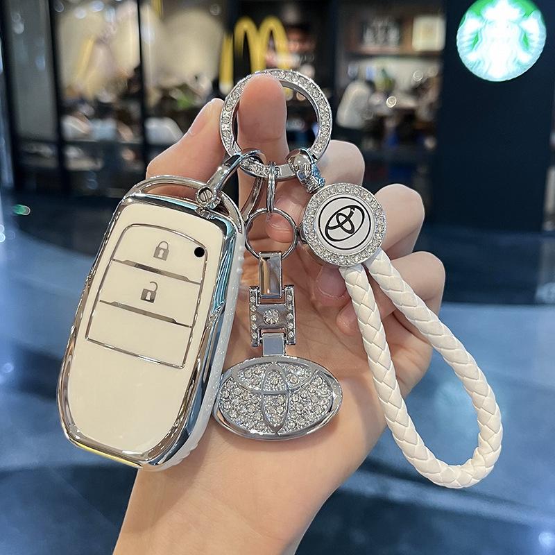 TPU Car Key Case Fob Cover for Toyota CHR Hilux Fortuner Land Cruiser 200 Camry Corolla Crown RAV4 Highland Keychain Accessories