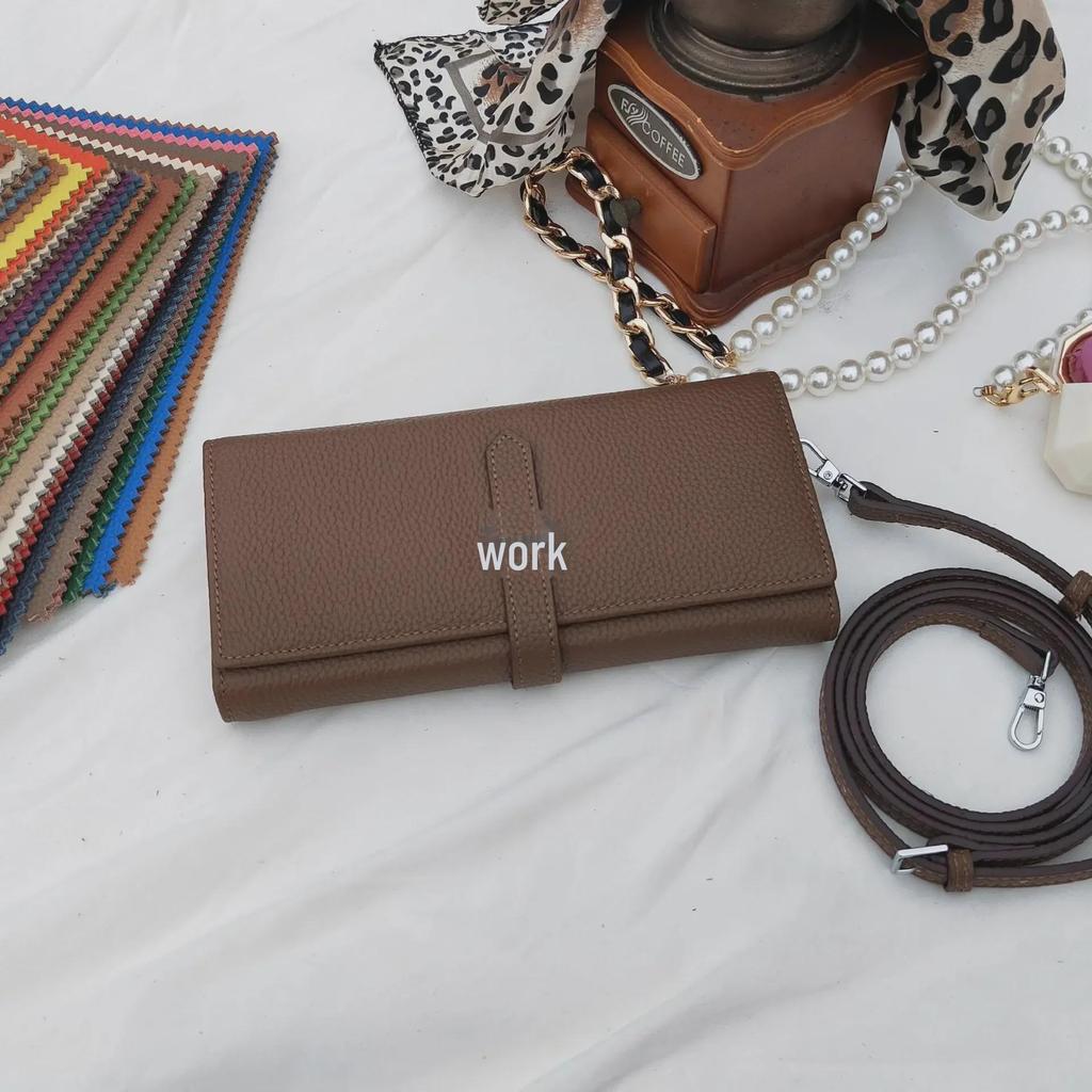 Litchi Grain Cowhide Women's Long Wallet: Large Capacity, Fashionable, Versatile Two-Fold Handbag