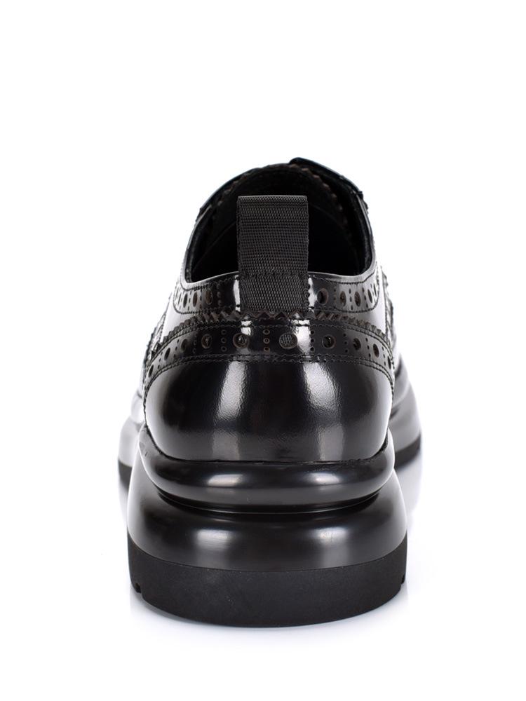 Men's Genuine Leather Brogue Lace-up Shoes: Spring/Autumn Style, Thick Sole, Carved Cowhide, British Business Casual