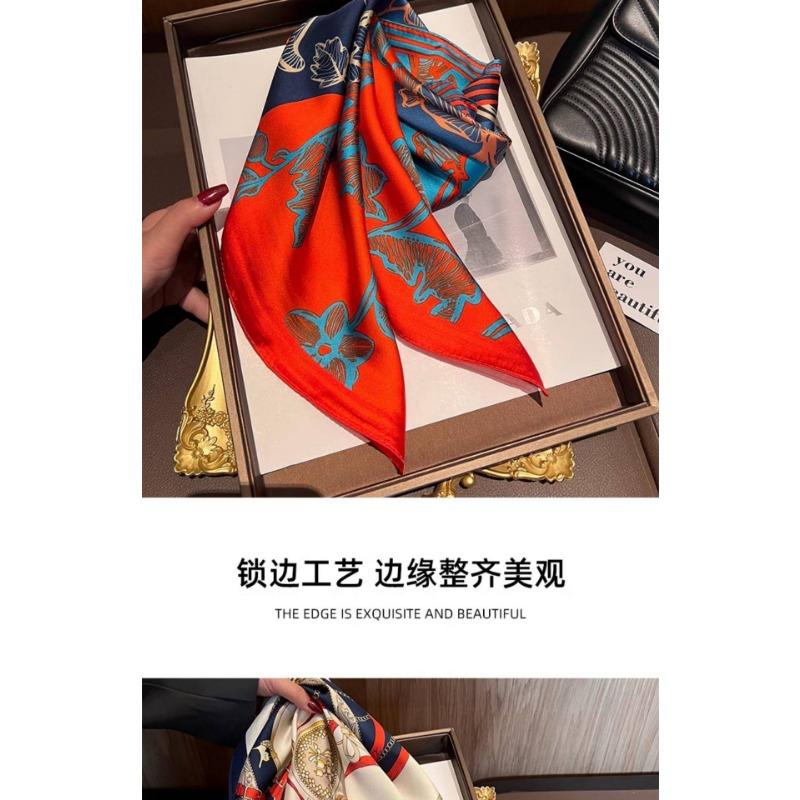 Women Fashion Versatile Elegant Printed Small Square Neck Scarf For Daily Wear