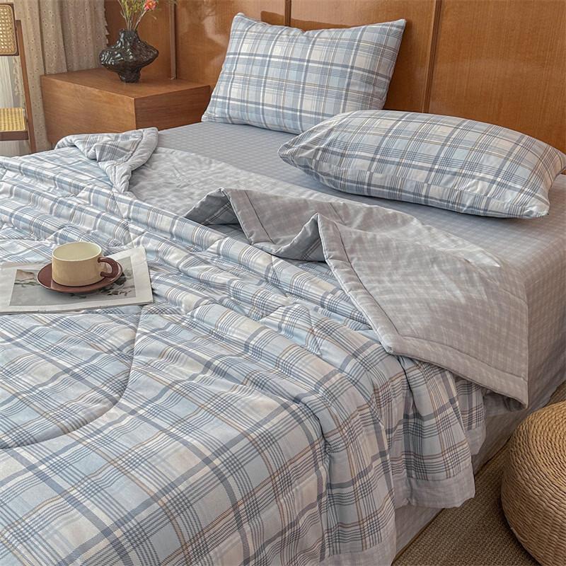 Yalu 100% Xinjiang Cotton Thin Quilt for All Seasons