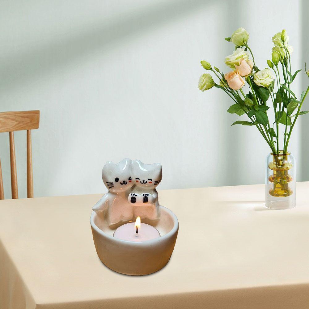 

Exquisite Kitten Candle Holders Cartoon Desktop Candlestick Ornament Dinner Room Kitten