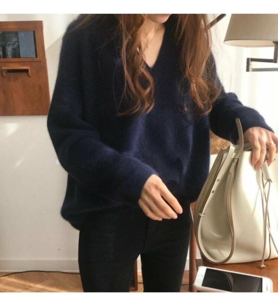 Women's Thick V-Neck Wool Sweater: Velvet, Loose, Casual Knitwear for Autumn & Winter