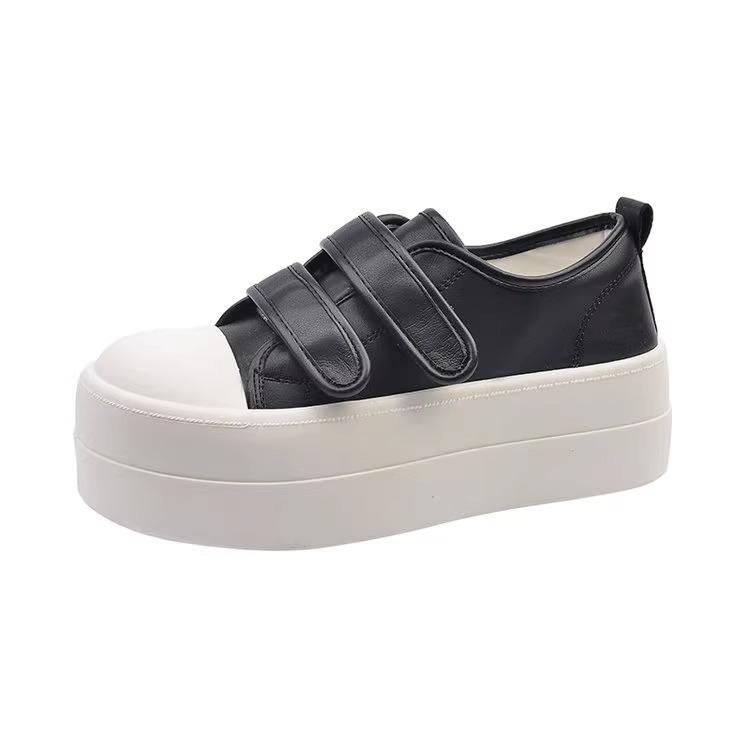 Little white shoes women's 2025 new versatile chic with skirt Velcro board shoes platform heightening casual bread shoes women