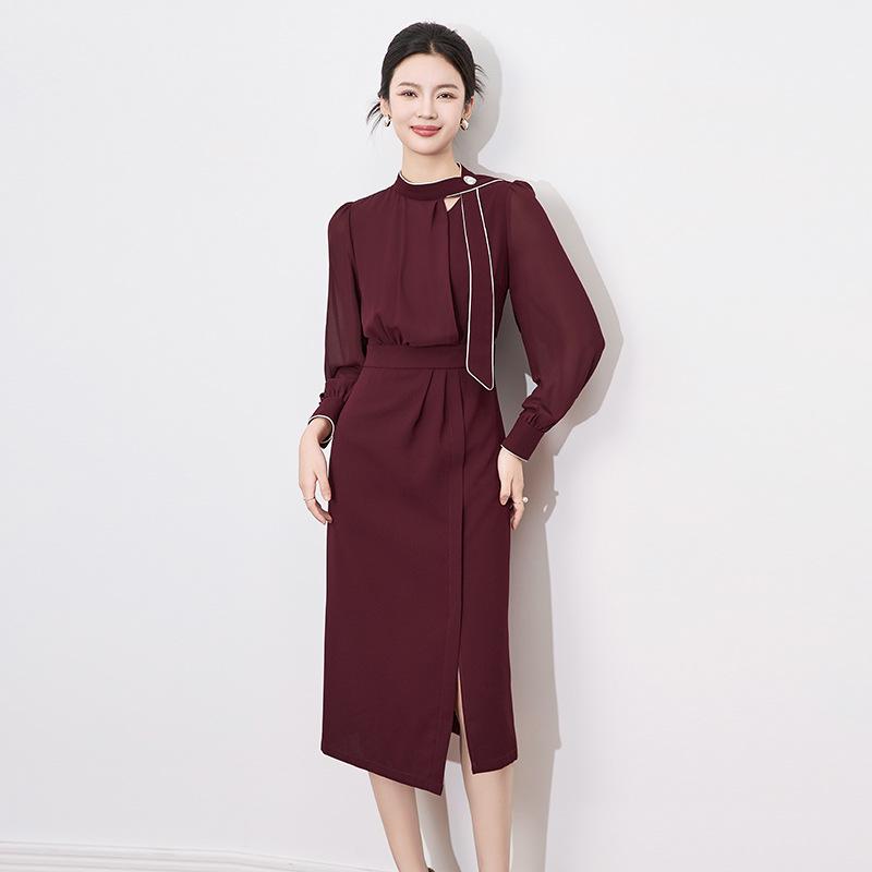 Высококлассное шикарное облегающее платье-миди с круглым вырезом и облегающим талию дизайном Large