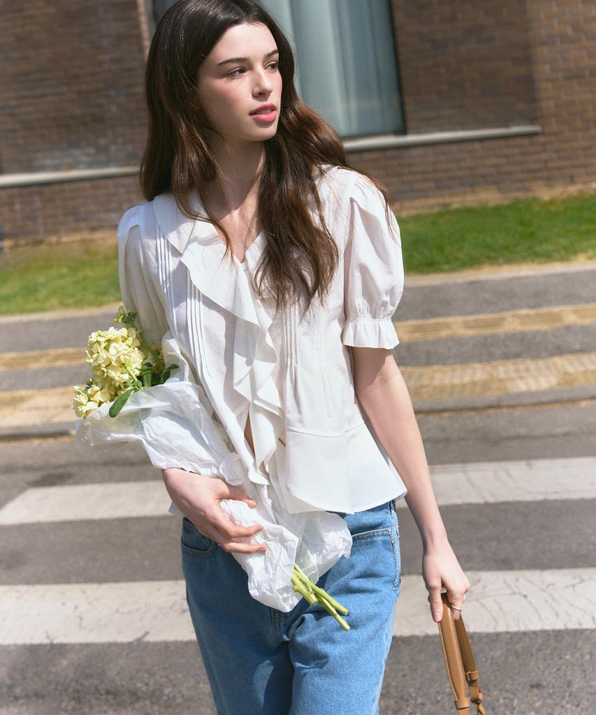 Deuloupisumeon Fairy Pintuck Ruffle Blouse [White]