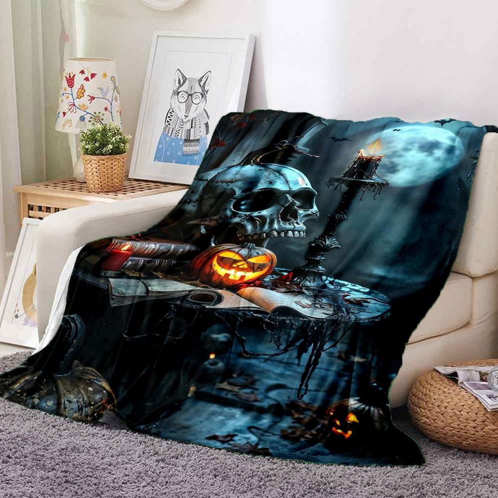 1pc Halloween Decorations Blanket Lightweight Flannel Blanket Throw Blanket For Sofa, Bed, Travel, Camping, Livingroom, Couch, Chair, And Bed yy250902