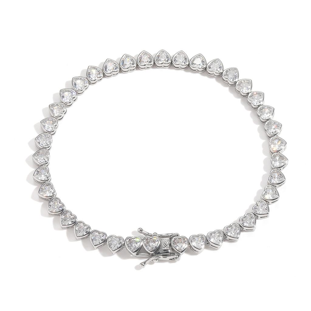 Heart Shape 5A CZ Tennis Bracelet 4mm Brass Single Row Chain Clean Setting ODM Ready for Streetwear Jewelry Stores