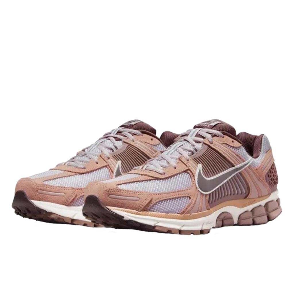 Nike Zoom Vomero 5 Dusted Clay