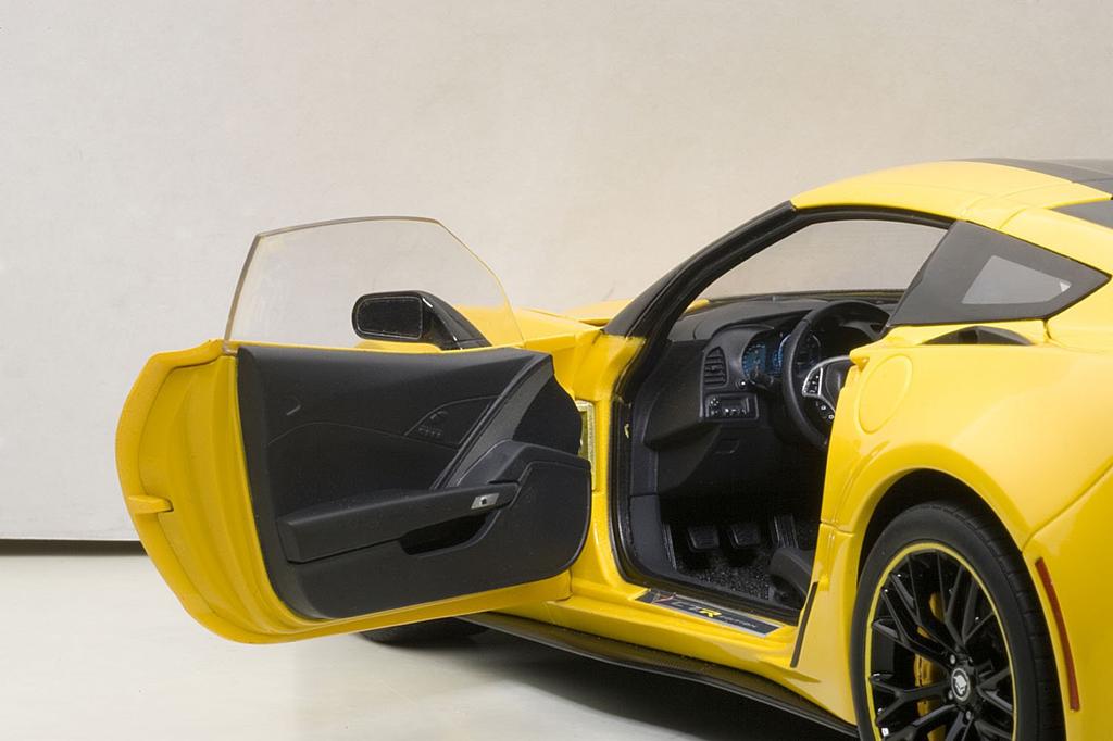 AUTOart 1/18 Scale Chevrolet Corvette (C7) Z06 C7.R Edition (Yellow) Finished Product