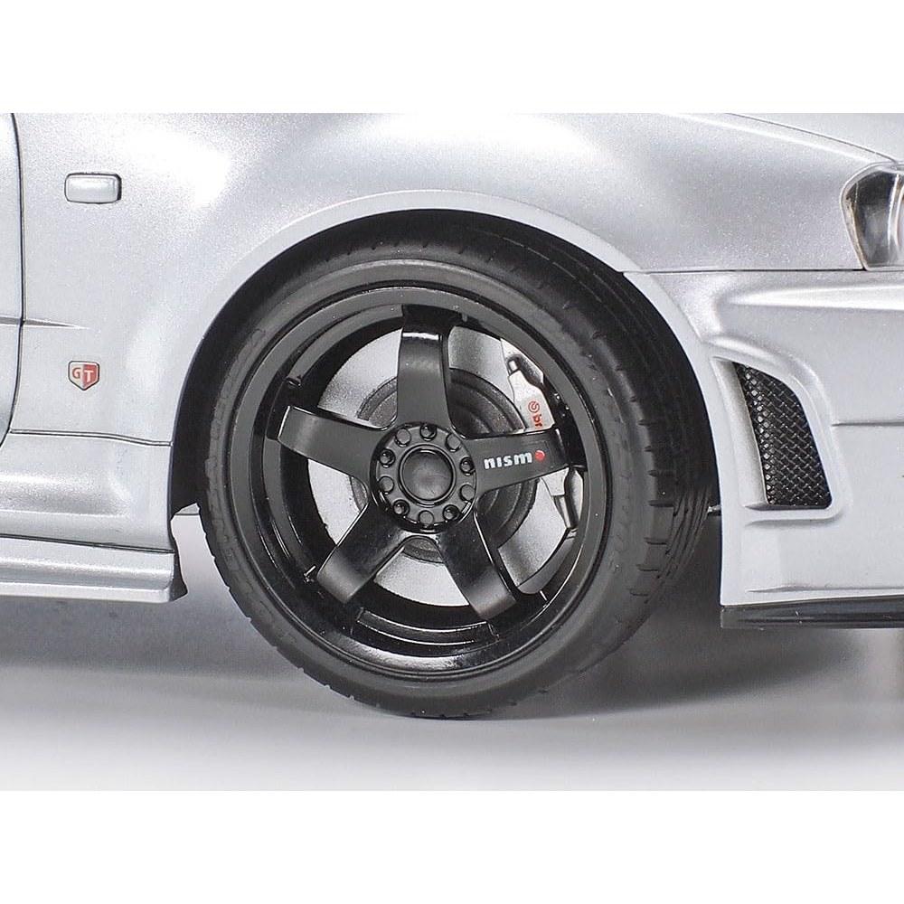 Tamiya 1/24 Sports Car Series No.282 Nismo R34 GT-R Z Tune Plastic Model Kit 24282