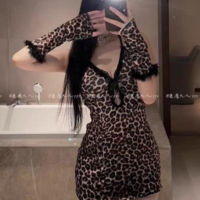 Gioco ragazza leopardo borsa a marsupio calda completo gonna a bretelle intimo sexy pizzo sexy esposto tentazione