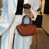 Prémiová první vrstva olejová voskovaná hovězí kůže jednoramenná crossbody taška na knedlíky taška s křídly textura přenosná taška pro dojíždějící pravá kůže dámská taška
