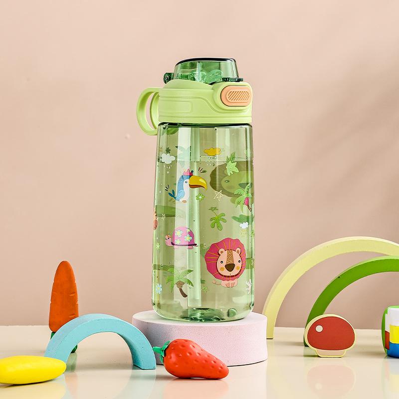 550ml Cartoon Kids Water Bottle Portable Safety Lock Cute Straw Cup Kids Leak-proof Drinking Jug For Outdoor Camping Travel