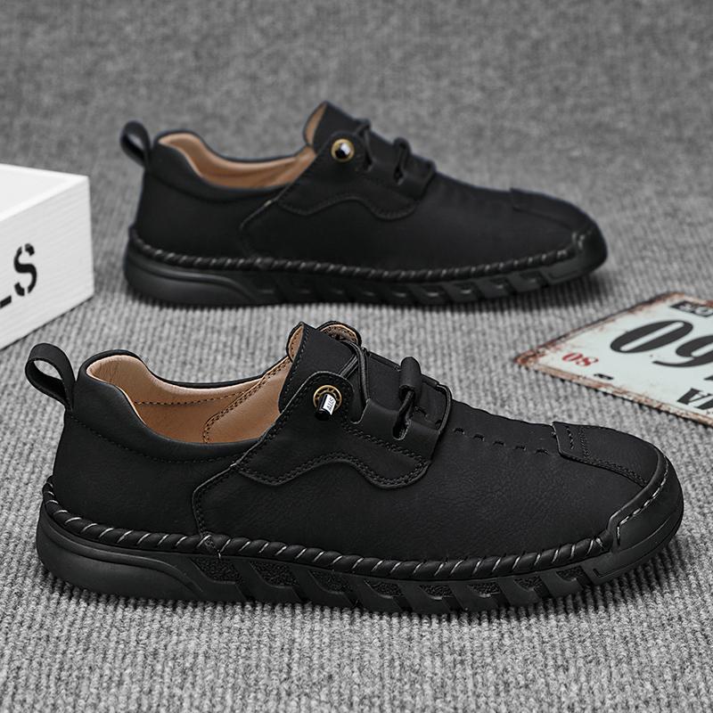 

Класичне шкіряне взуття Чоловічі повсякденні кросівки Чоловіче взуття ручної роботи на відкритому повітрі Шкіряні мокасини Чоловіче взуття на низькій підошві 38 чорний