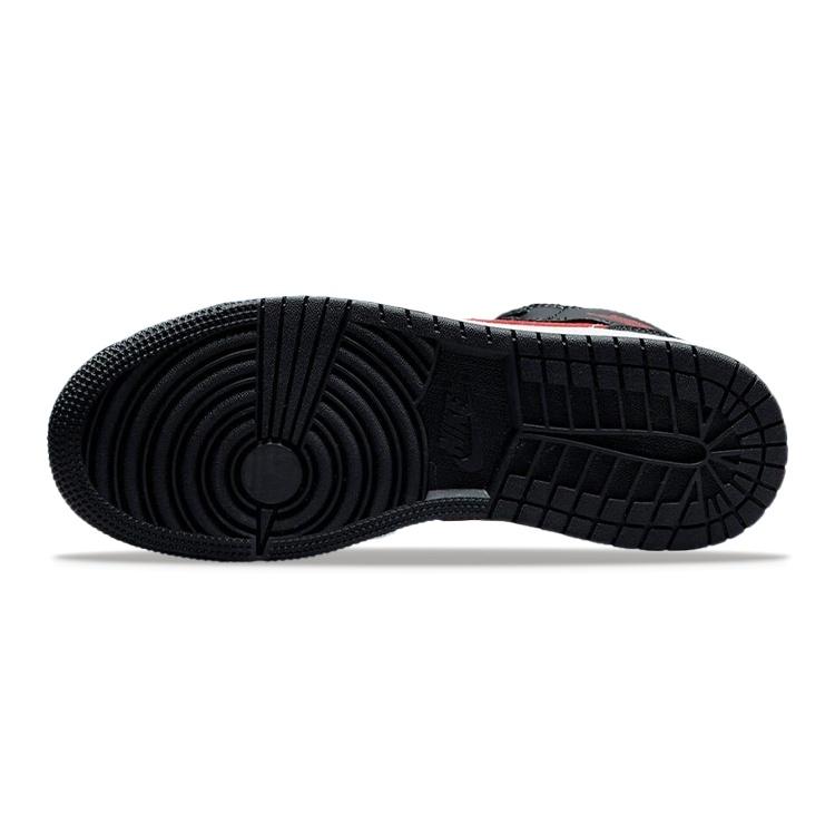 (GS) Air Jordan 1 Mid 'Black Fire Red' Kids' 554725-079